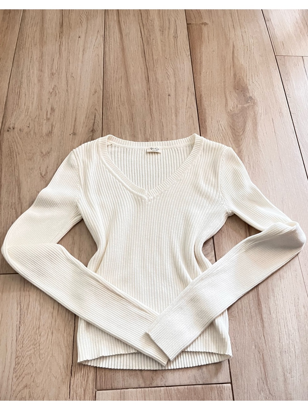 Brandy Melville Cream Ribbed V-Neck Sweater